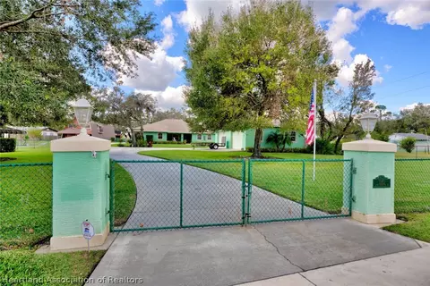 1360 Lake Josephine Dr, Sebring, FL 33875