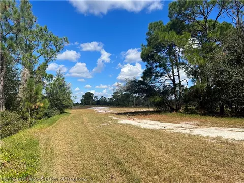 7053 Lake Regency Ln, Sebring, FL 33875 photo 9