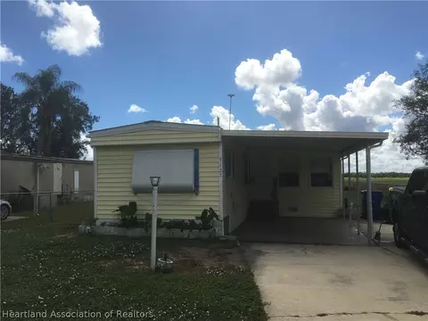 5127 Roanoke St, Sebring, FL 33876 photo 1