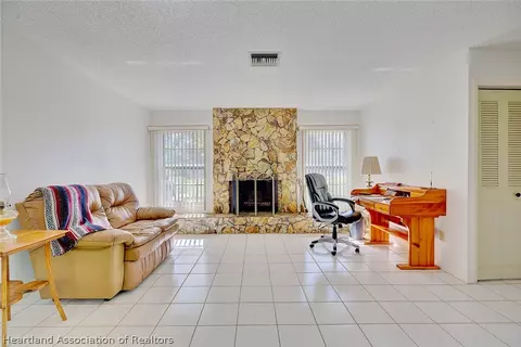 7933 Pine Glen Rd, Sebring, FL 33876 photo 9