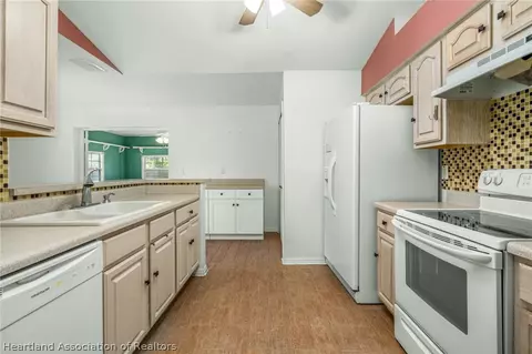 609 Renault Ave, Sebring, FL 33872 photo 6