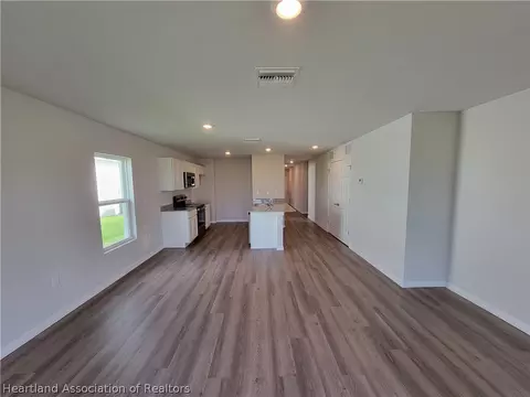 1629 Marble St, Sebring, FL 33870 photo 4