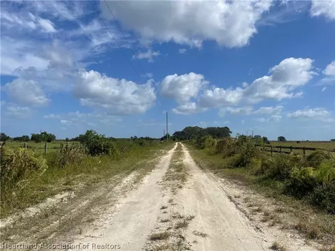 107 Dalmatian Ave, Sebring, FL 33870 photo 9