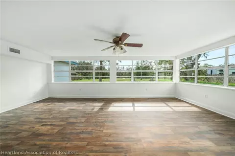 1805 E Recreation Dr, Sebring, FL 33875 photo 8