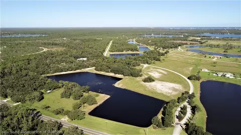2005 Overlook Bay Dr, Sebring, FL 33875 photo 9