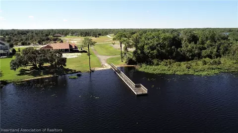 2005 Overlook Bay Dr, Sebring, FL 33875 photo 12