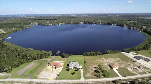2005 Overlook Bay Dr, Sebring, FL 33875 photo 10