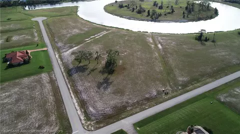 2005 Overlook Bay Dr, Sebring, FL 33875 photo 3