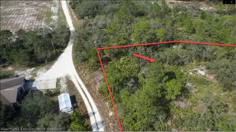 2864 Ginger Ct, Sebring, FL 33875 photo 1