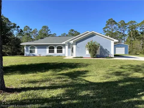 5833 Apple Rd, Sebring, FL 33875
