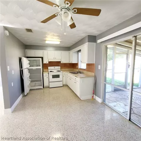 1204 Sunset Ave, Sebring, FL 33870 photo 6