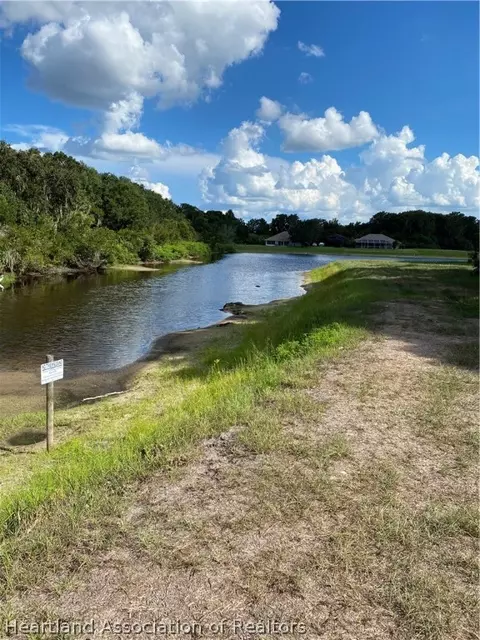 709 Ryan Rd, Sebring, FL 33876 photo 2