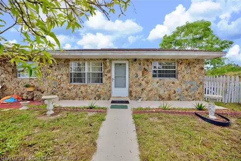 35 W Orange St W, Avon Park, FL 33825