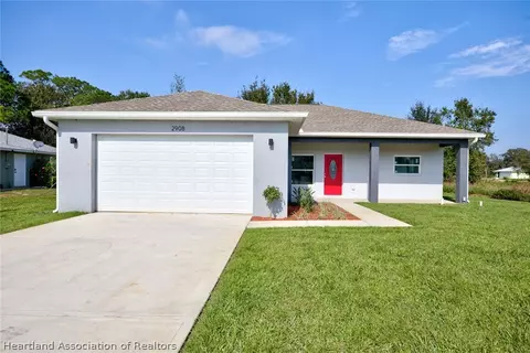 2908 W Downing Rd, Avon Park, FL 33825