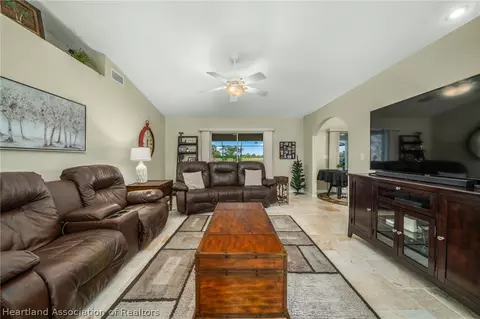 404 Maple Ln, Sebring, FL 33876 photo 17