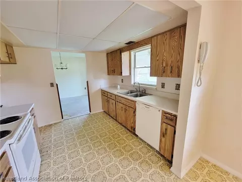 425 Cherry Tree Dr, Sebring, FL 33876 photo 6