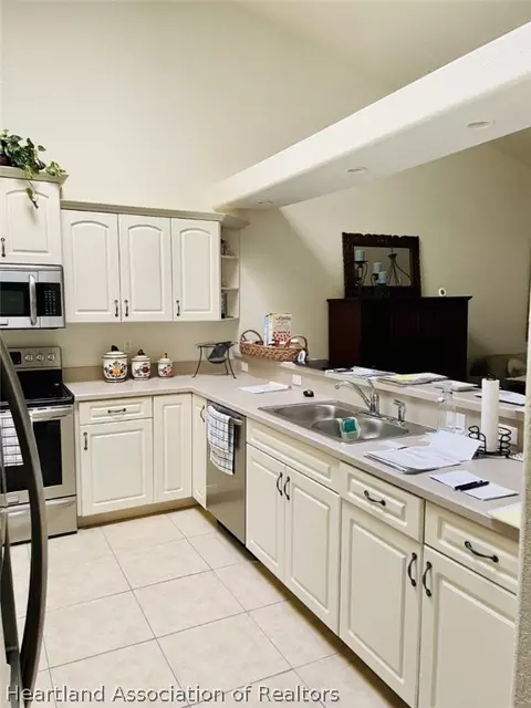 1981 Pine Key Blvd, Sebring, FL 33870 photo 8