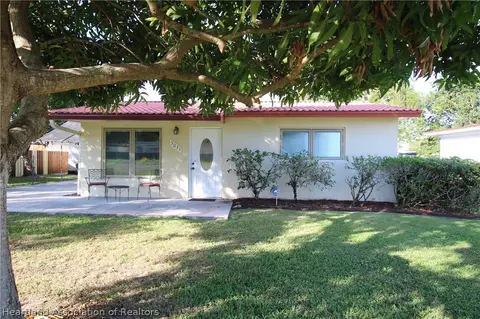 3031 SE 29th Ln, Okeechobee, FL 34974 photo 1