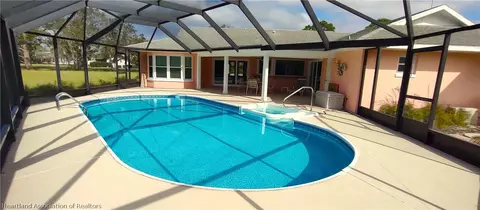 4115 Par Ct, Sebring, FL 33872 photo 2