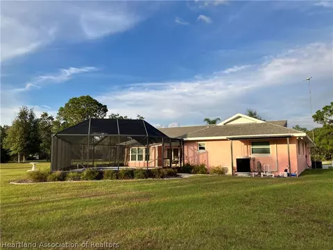 4115 Par Ct, Sebring, FL 33872 photo 24