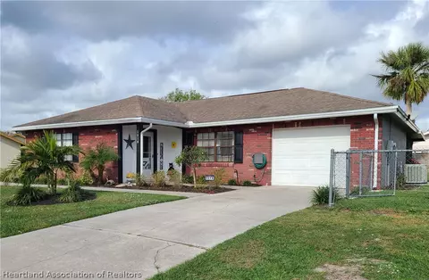 5510 Riverway Dr, Sebring, FL 33875 photo 1