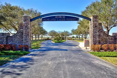 4037 Camp Shore Dr, Sebring, FL 33875 photo 4