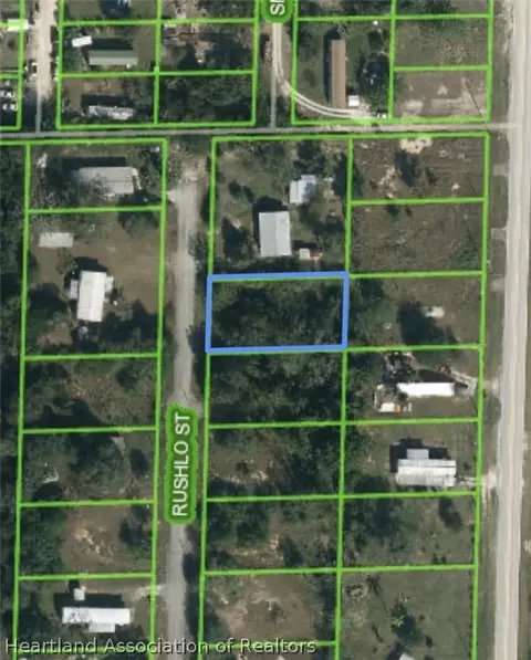 3712 Rushlo St, Sebring, FL 33876