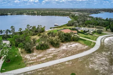 4036 Camp Shore Dr, Sebring, FL 33875 photo 2