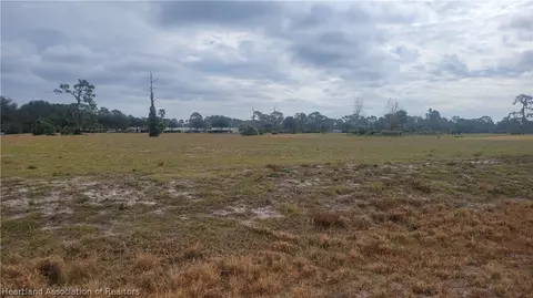 2008 Overlook Bay Dr, Sebring, FL 33875 photo 2