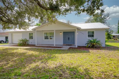 4209 Viscaya St, Sebring, FL 33872