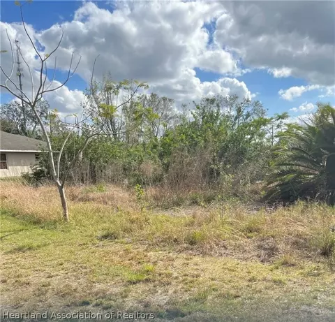 1500 Killarney Dr, Sebring, FL 33870 photo 4