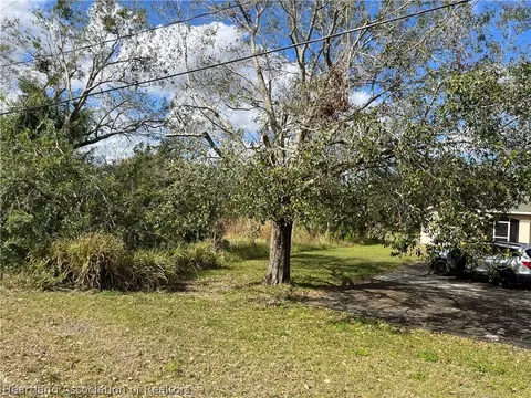 1500 Killarney Dr, Sebring, FL 33870