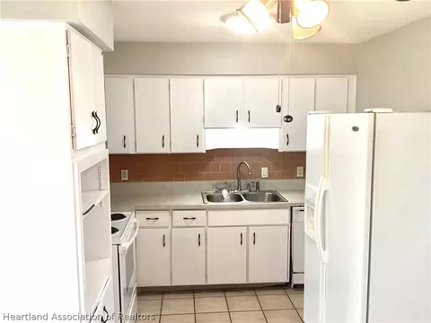 105 Pinehurst Rd, Sebring, FL 33870 photo 10