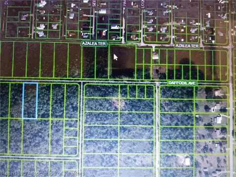 1921 Daffodil Avenue 8, Sebring, FL 33875