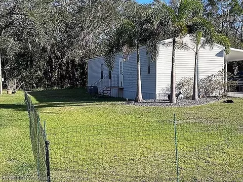8028 Poga Ln, Sebring, FL 33876 photo 2