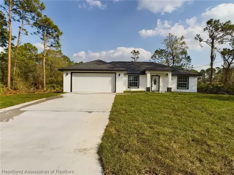 404 Lark Ter, Sebring, FL 33872 photo 11