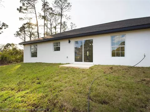 404 Lark Ter, Sebring, FL 33872 photo 12
