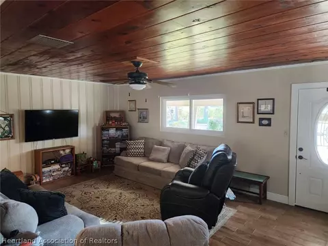 409 E Bay St, Wauchula, FL 33873 photo 10