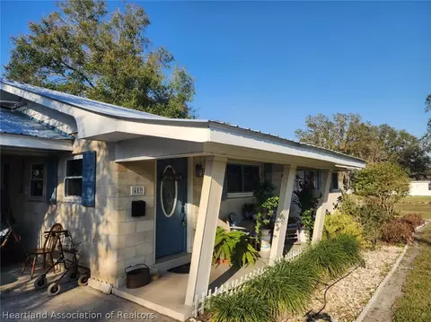 409 E Bay St, Wauchula, FL 33873 photo 2