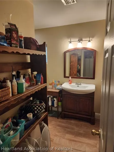 409 E Bay St, Wauchula, FL 33873 photo 17