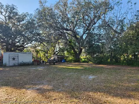 409 E Bay St, Wauchula, FL 33873 photo 7