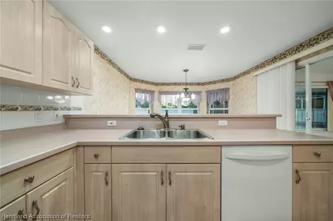 5437 Columbus Blvd, Sebring, FL 33872 photo 26