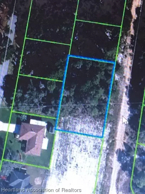 2955 N Livingston Rd N, Avon Park, FL 33825