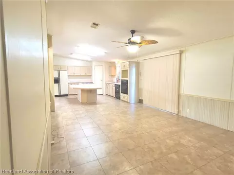 1010 Sunbird Ct, Sebring, FL 33872 photo 3