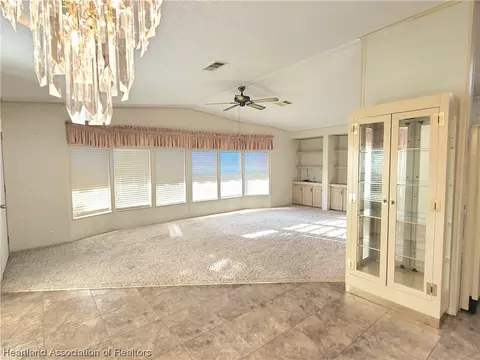 1010 Sunbird Ct, Sebring, FL 33872 photo 9