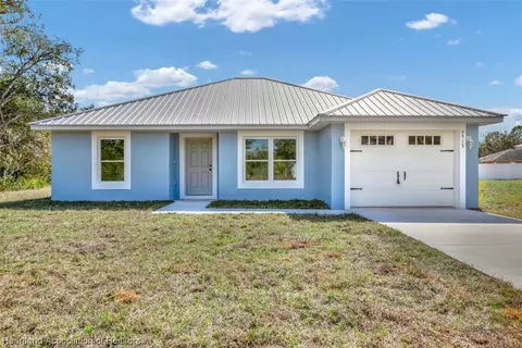 420 Branbury Ave, Lake Placid, FL 33852