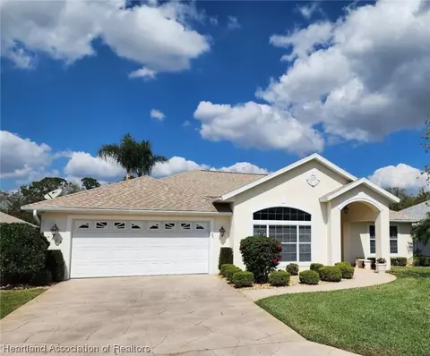 4025 Carter Creek Dr, Avon Park, FL 33825