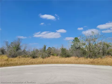 3050 Hawks Landing Cir, Sebring, FL 33875