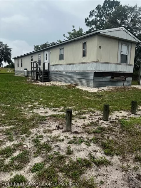 137 Sarasota Street 2, Lake Placid, FL 33852