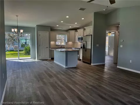 4407 Singer St, Sebring, FL 33872 photo 11